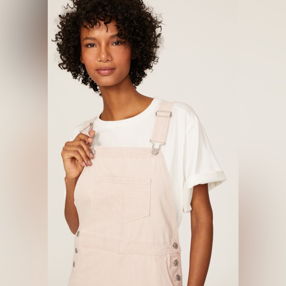 LIGHT PINK LEVIS DENIM DRESS OVERALLS